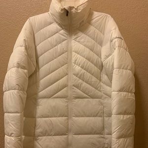 White Columbia size M